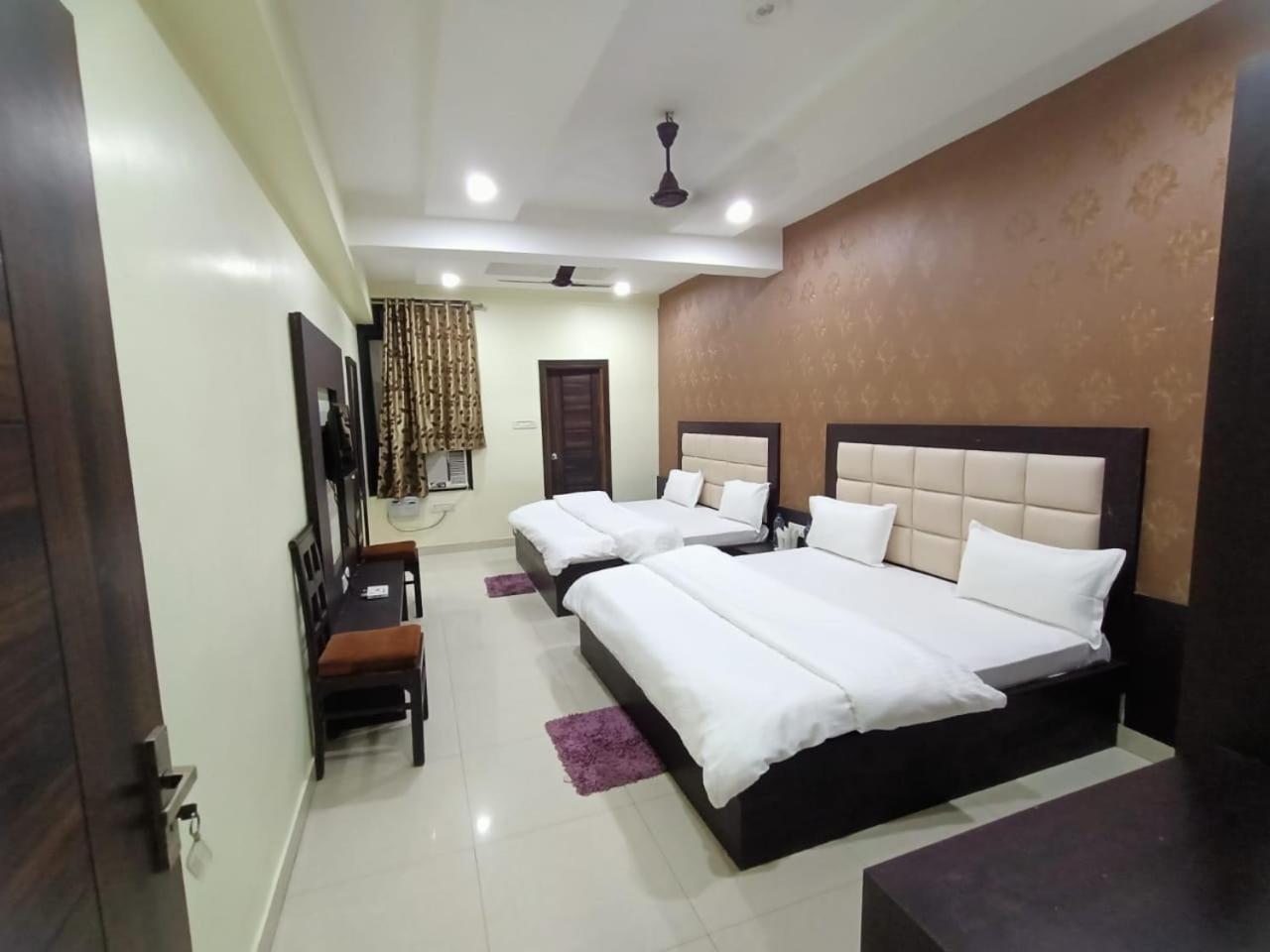 Mng Hotel Heritage Villa Канпур Екстериор снимка