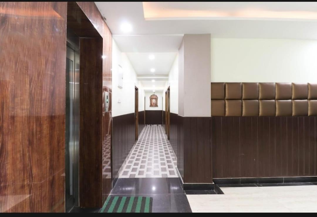 Mng Hotel Heritage Villa Канпур Екстериор снимка